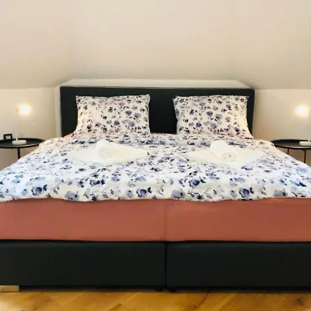 Stairway To Heaven #3 דירה *